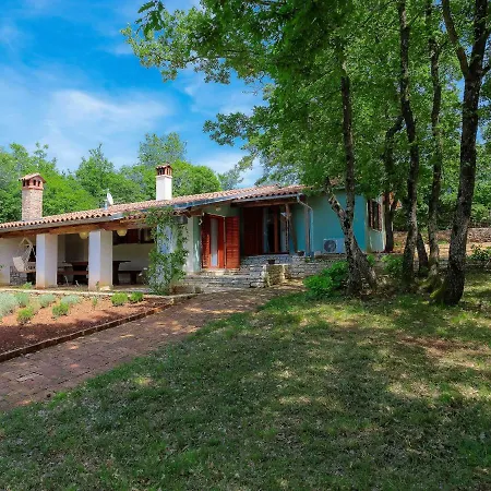 D&d By Interhome Holiday home Pula