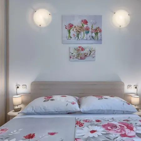 D&d By Interhome Ferienhaus Pula